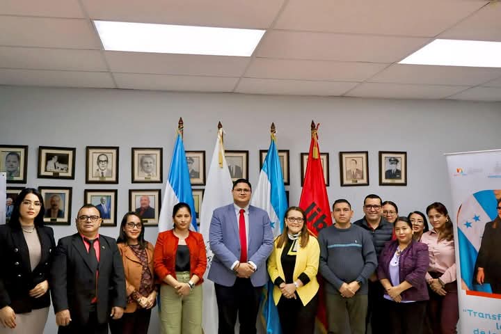 SEMUJER juramenta nuevos Comités y Unidades de Género